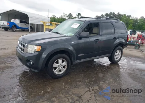 2008 Ford Escape Xlt z USA, uszkodzony, nr VIN 1FMCU03188KB01966